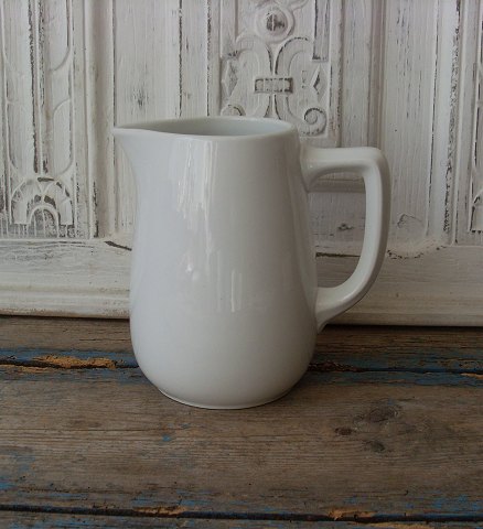 Royal Copenhagen kande i jernporcelæn no. 9610