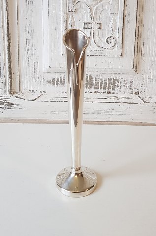 Orkidevase i sterlingsølv 17 cm.