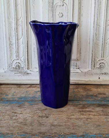 Royal Copenhagen Ole Kortzau vase 26,5 cm.