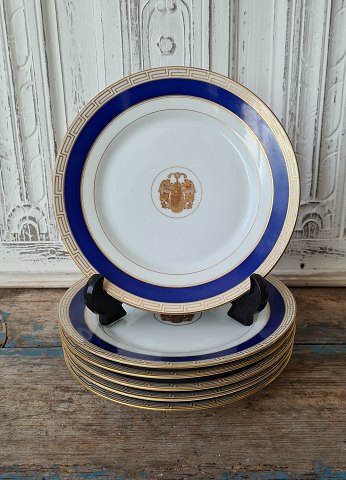 Set på 6 B&G frokosttallerken dekoreret med kongeblå fane, græsk evighedsmønster og våbenskjold i guld 21 cm.
