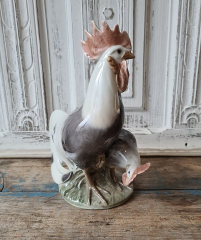 Royal Copenhagen stor figur høne og hane no. 1094
