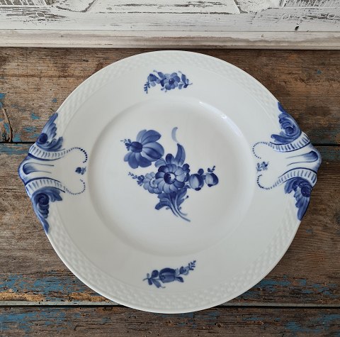Royal Copenhagen Blå Blomst Flettet fad med hanke No. 8162
