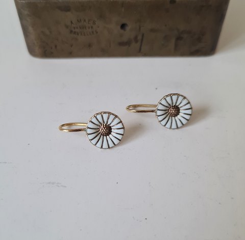 Georg Jensen Marguerite - Daisy øreringe i forgyldt sterlingsølv og emalje 11 mm.