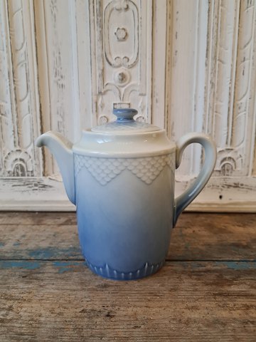 B&G Blå Tone Hotelporcelæn lille kaffekande No. 824