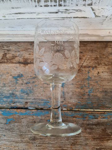 Glædelig jul glas 1908 fra Kastrup GlasværkHøjde 16cm.
