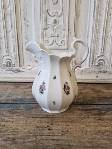 Royal Copenhagen Strøblomst kande 1850-98