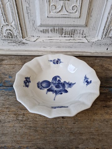 Royal Copenhagen Flettet Blå Blomst asiet no. 8009