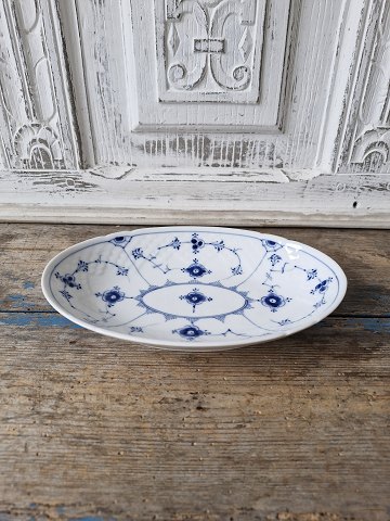 B&G Blåmalet oval skål no. 39