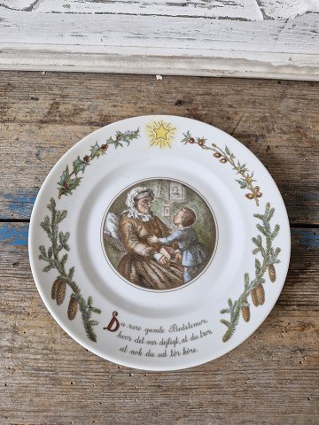 Royal Copenhagen Peters Jul kagetallerken motiv 5 - 19 cm.