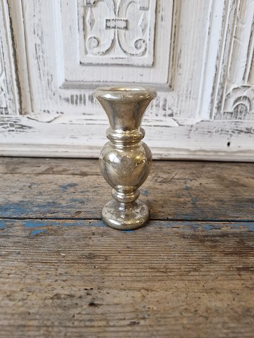 1800 tals lille vase i fattigmands sølv 12 cm.