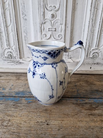 Royal Copenhagen Musselmalet halvblonde mælkekande no. 763