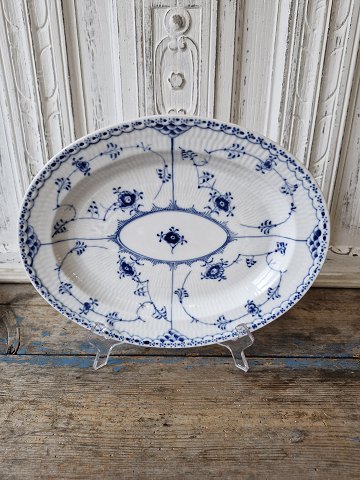 Royal Copenhagen Musselmalet halvblonde fad no. 532