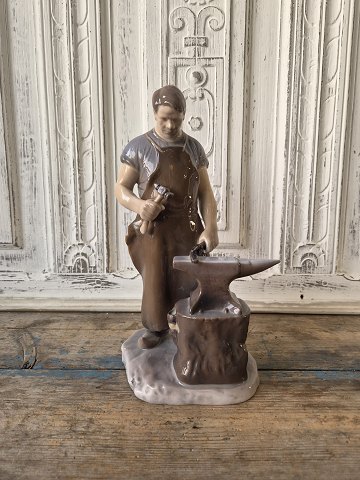 Porcelæn & Fajance